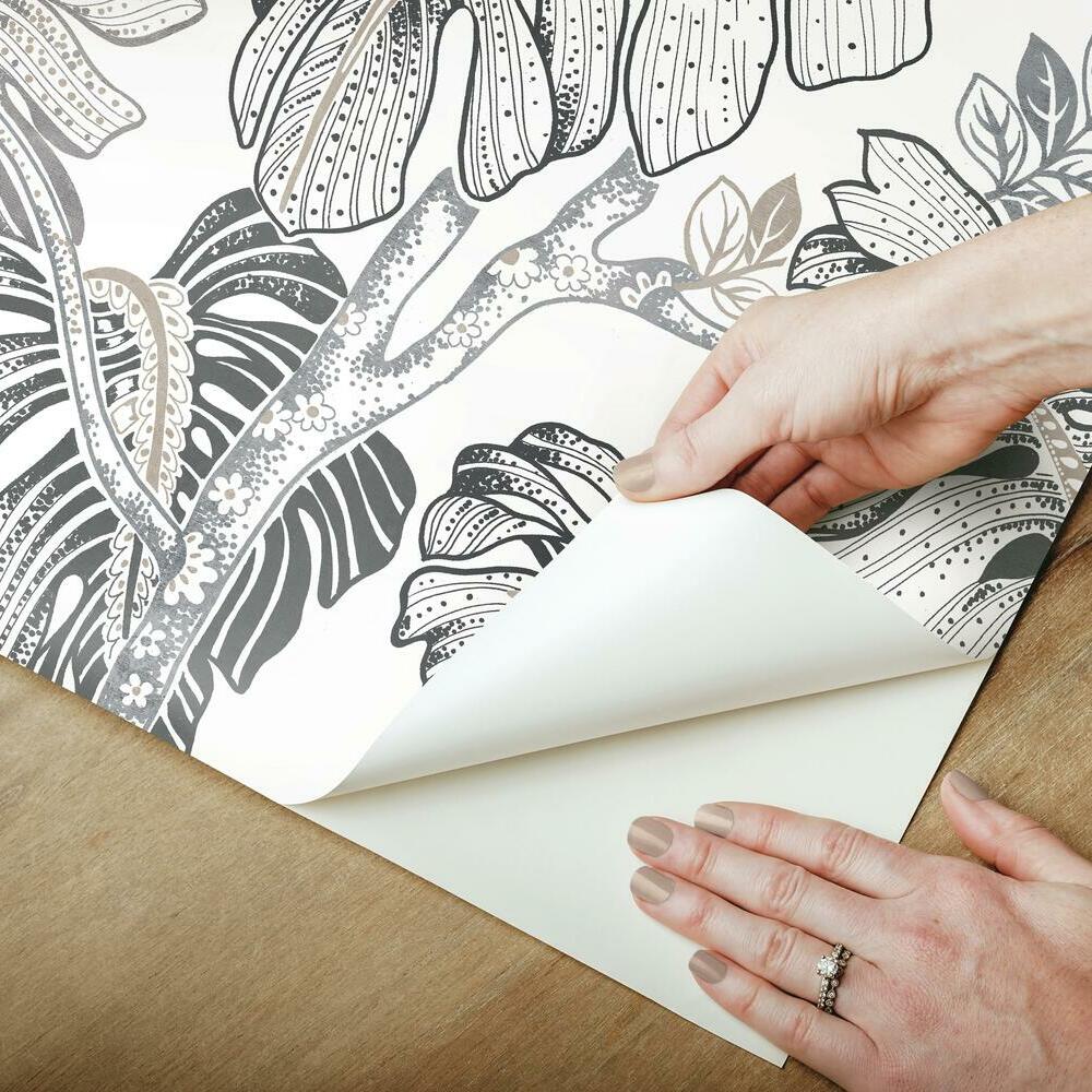 Boho Palm Peel and Stick Wallpaper Peel and Stick Wallpaper RoomMates   