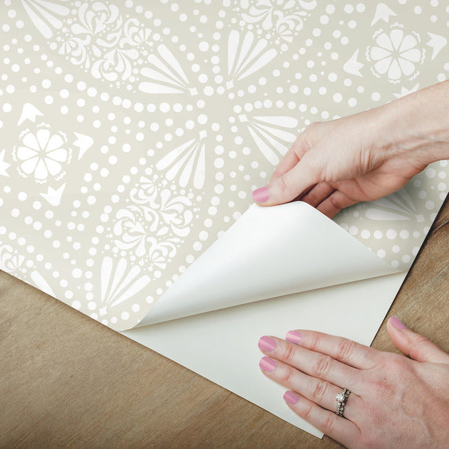 Overlapping Medallions Peel & Stick Wallpaper Peel and Stick Wallpaper RoomMates   