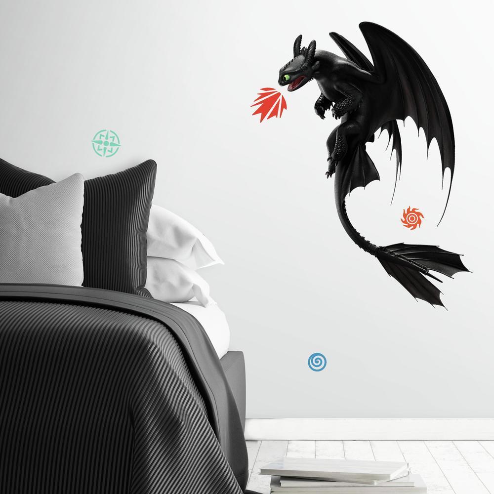 DreamWorks Dragons; How to Train Your Dragon: The Hidden World Toothless Peel and Stick Giant Wall Decals Wall Decals RoomMates   